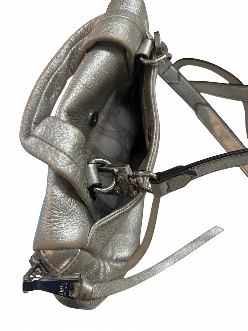 Aimee Kestenberg Crossbody handbag silver metallic slouchy wide top zipper - Picture 3 of 9